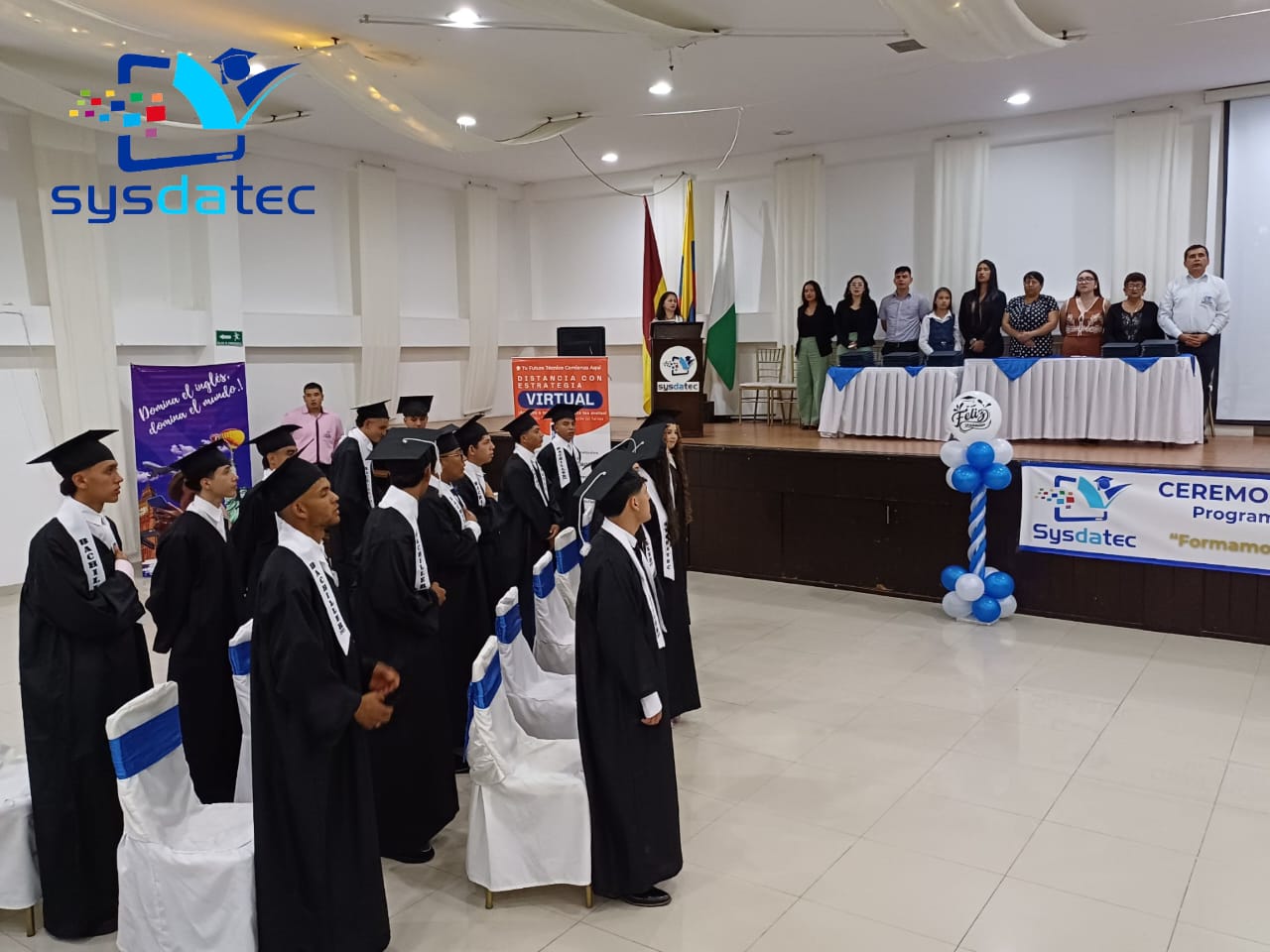 Graduandos del Bachillerato por Ciclos de Sysdatec